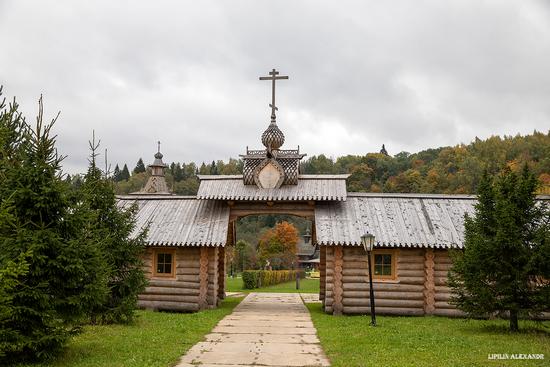 Natural Spring Gremyachiy Klyuch in Moscow Oblast, Russia, photo 3