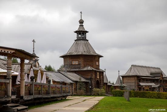 Natural Spring Gremyachiy Klyuch in Moscow Oblast, Russia, photo 6