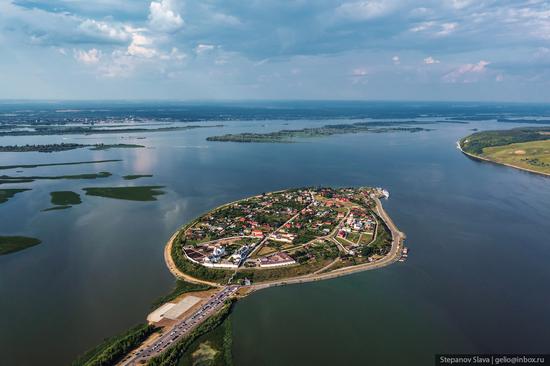 Sviyazhsk - a historical town-island in Tatarstan, Russia, photo 1