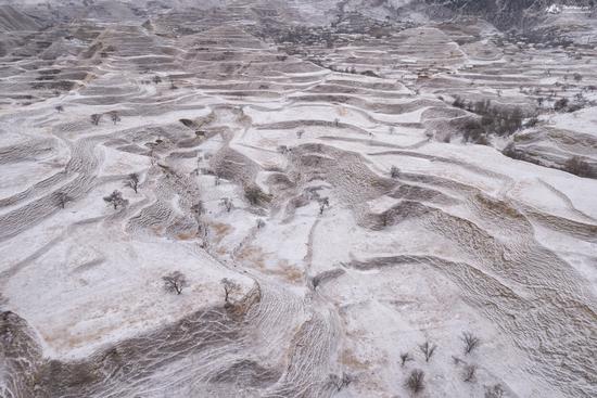 Snow-covered mountain terraces of Dagestan, Russia, photo 6