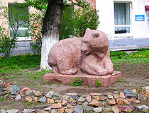 Bear on the street of Barnaul