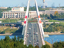 Oktyabrsky Bridge