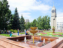 Fountain and the Krasnoyarsk Big Ben