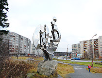 Rooster sculpture in Petrozavodsk