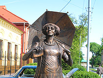 Ranevskaya monument in Taganrog